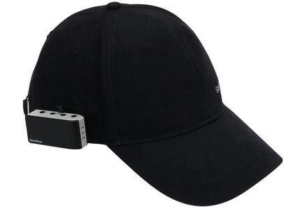 Black hat with GlassOuse assistive device attached