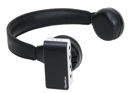 Black headband with GlassOuse assistive device attached