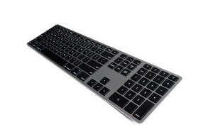 backlit wireless alumunim keyboard space gray.JPG